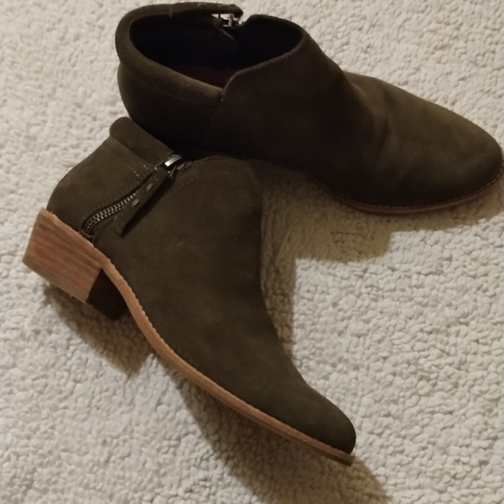 Steve madden leather ankle booties